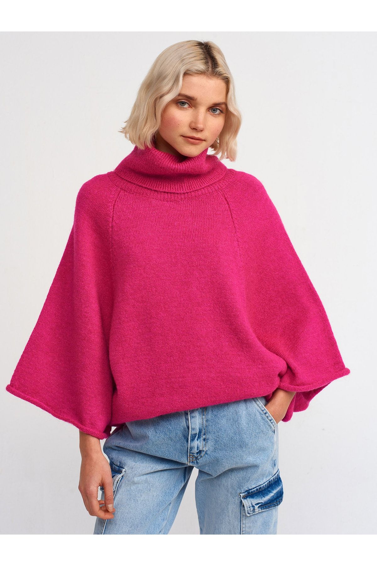 Dilvin Pullover Rosa Regular Fit Fast ausverkauft