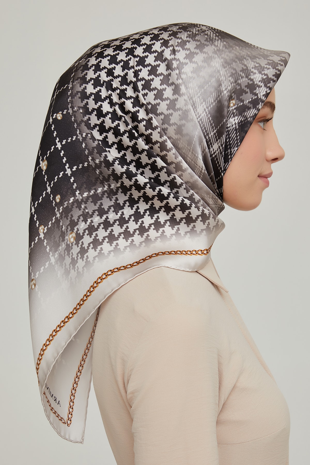 روسری زنانه آرمینه | E21KA8612D03 Armine - Image 4