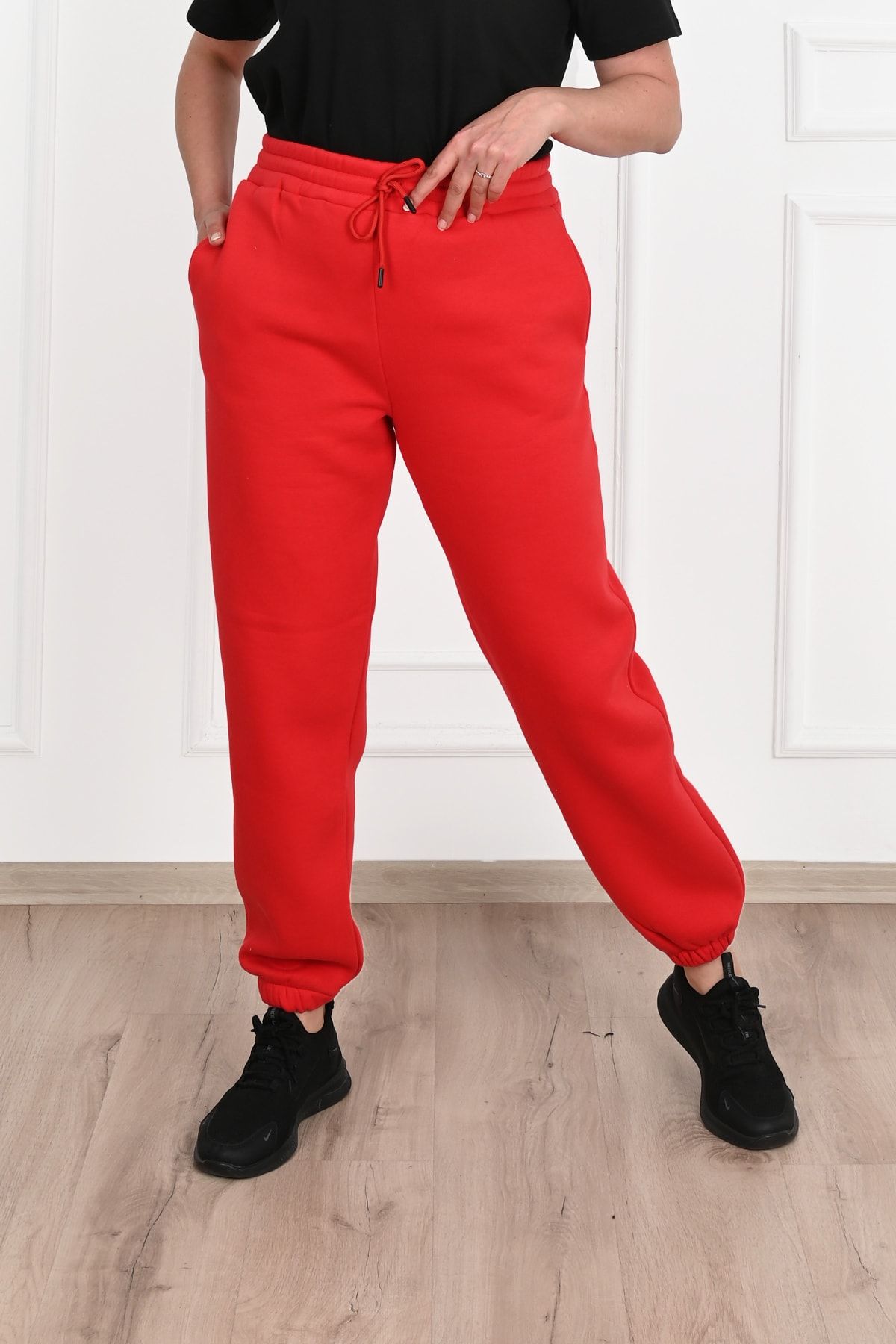 Plus size red hotsell sweatpants