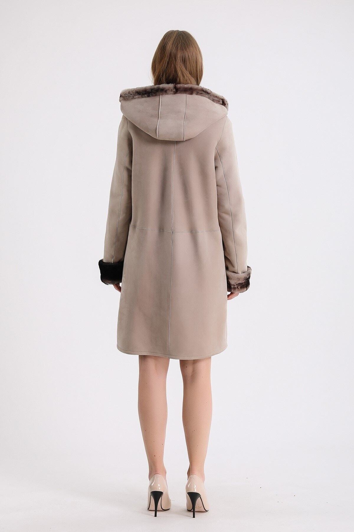 Leather Club  Bej Kapüşonlu Kürk Kaban - Görsel 5