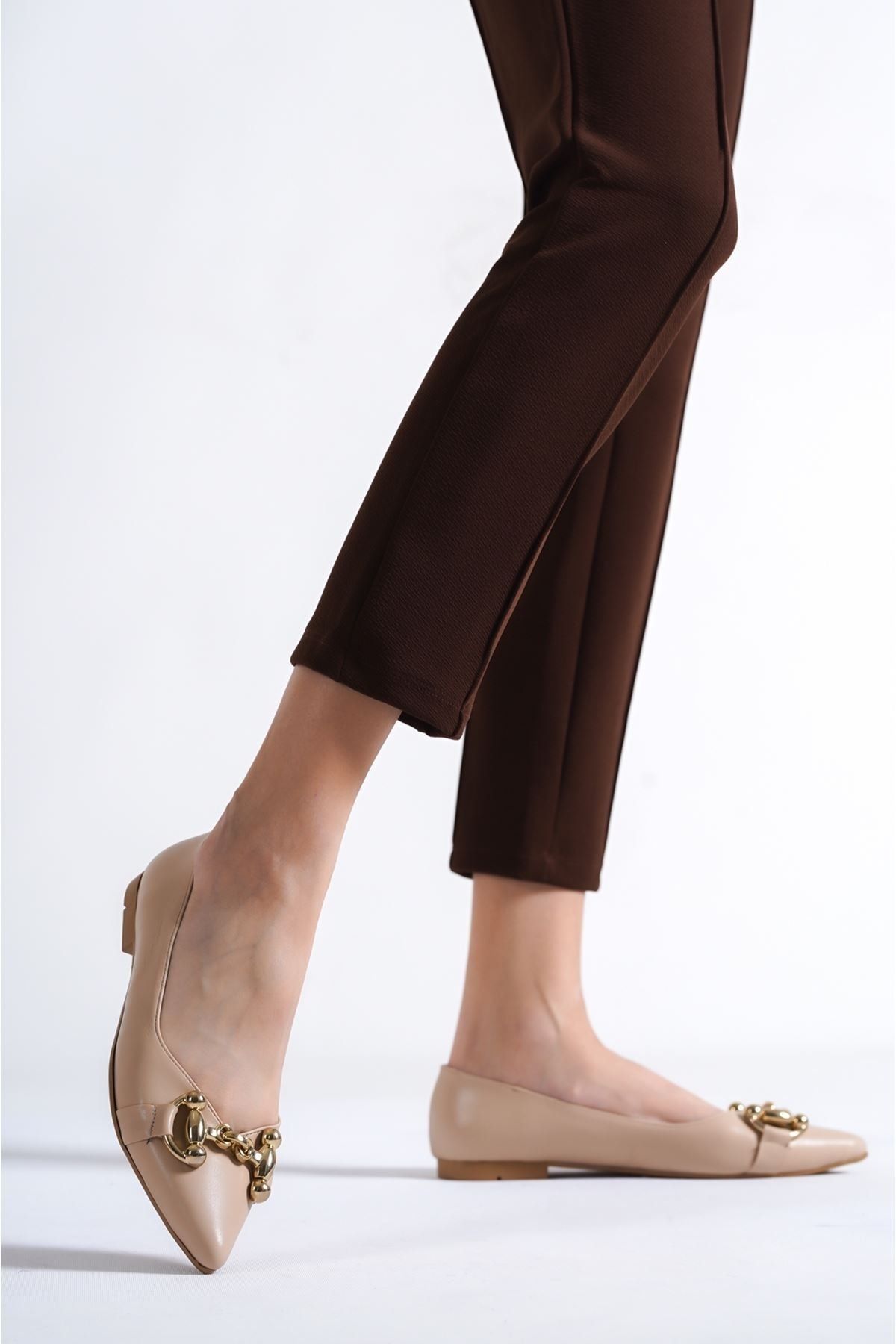 Beige flats cheap canada