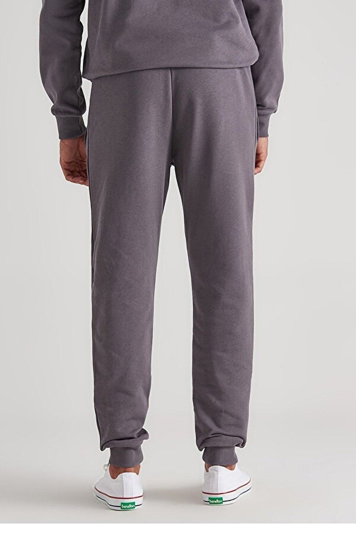 Benetton sweatpants deals