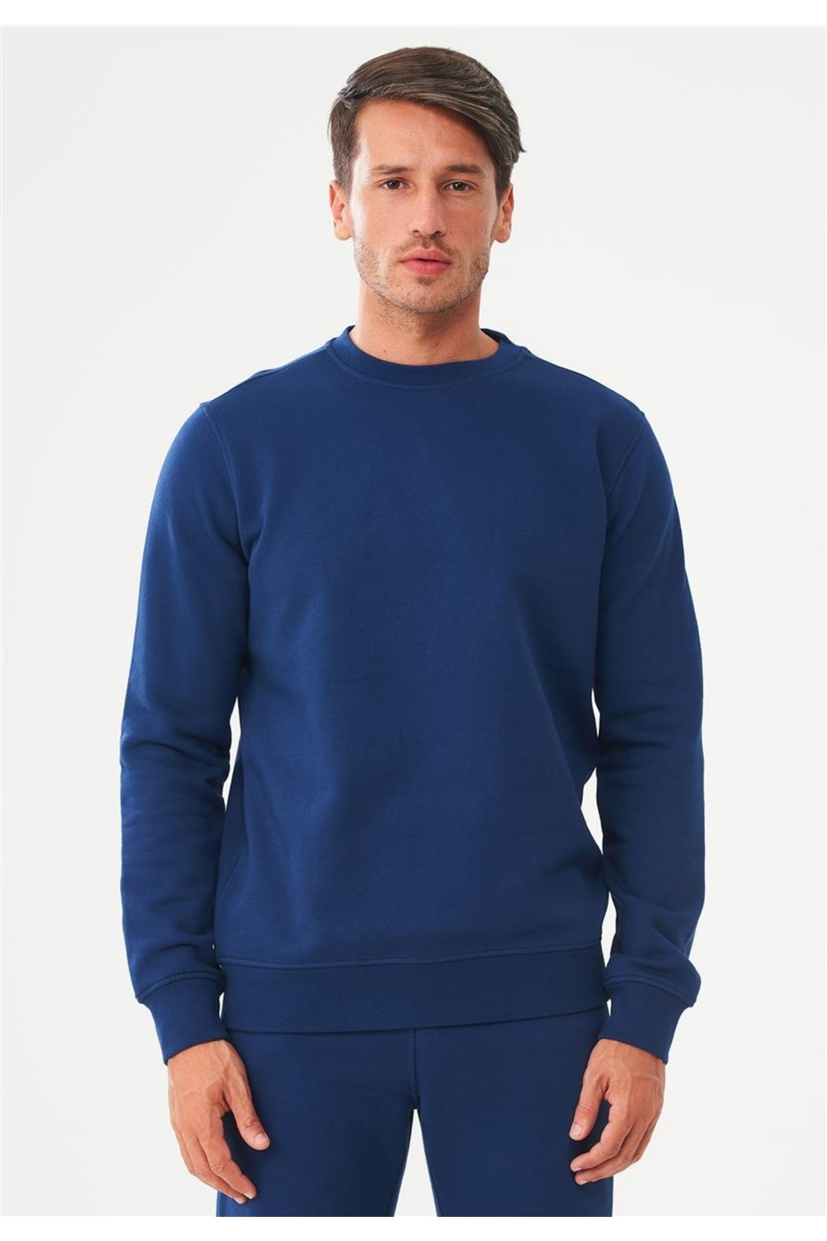ORGANICATION Sweatshirt Dunkelblau Figurbetont Fast ausverkauft