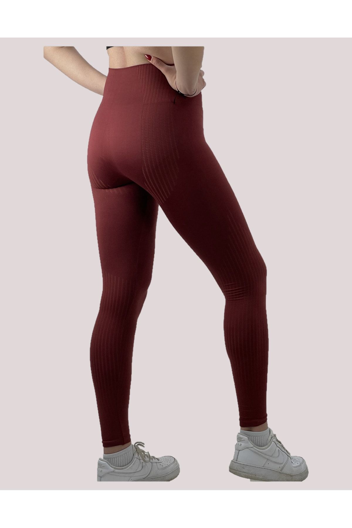 https://cdn.dsmcdn.com/ty616/product/media/images/20221130/11/224764248/528529649/5/5_org_zoom.jpg