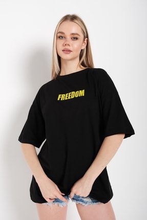 Kadın Siyah Oversize Freedom Baskılı T-shirt FREEDM-01-TS