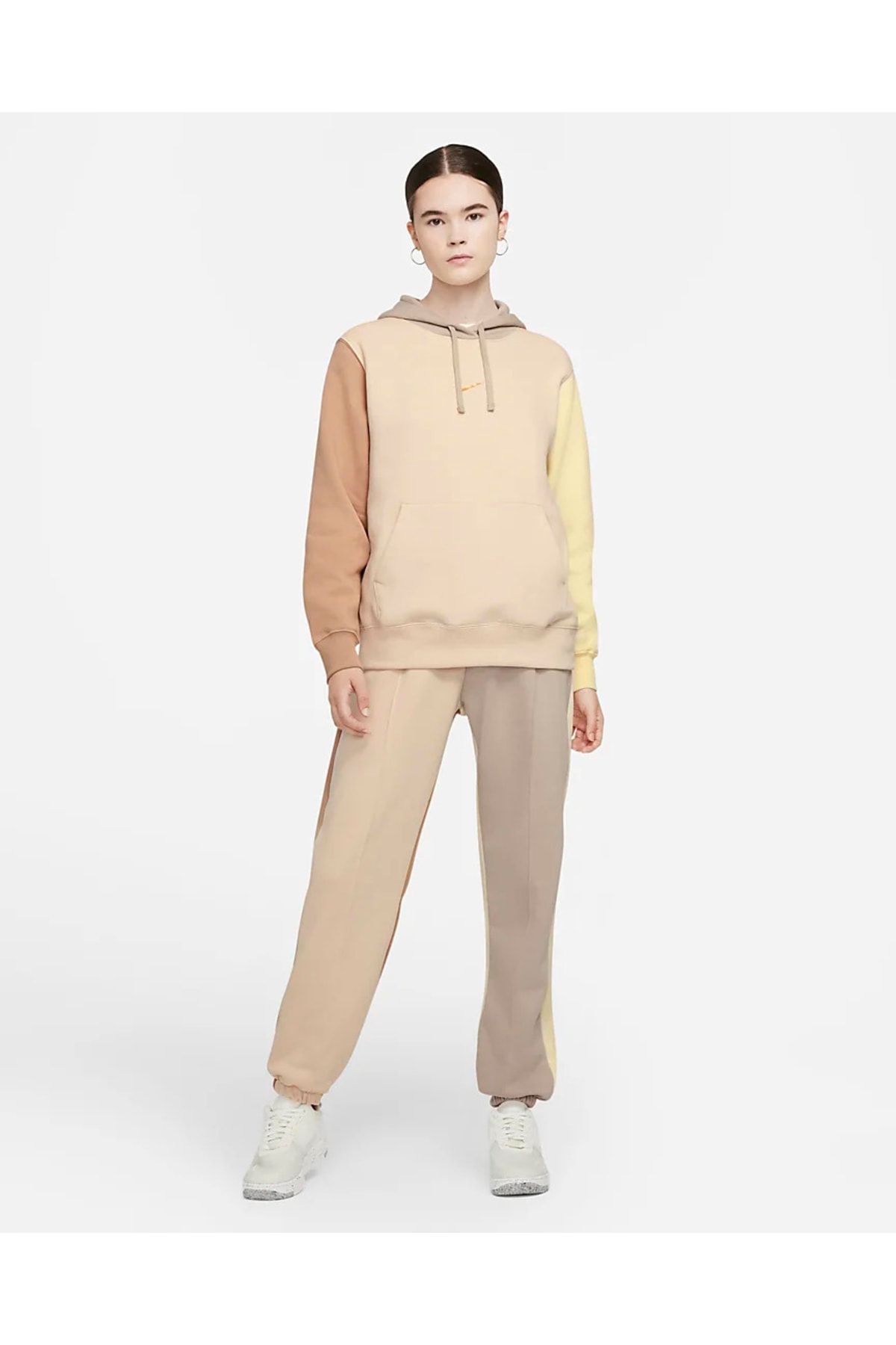 Women's nike on sale colorblock joggers