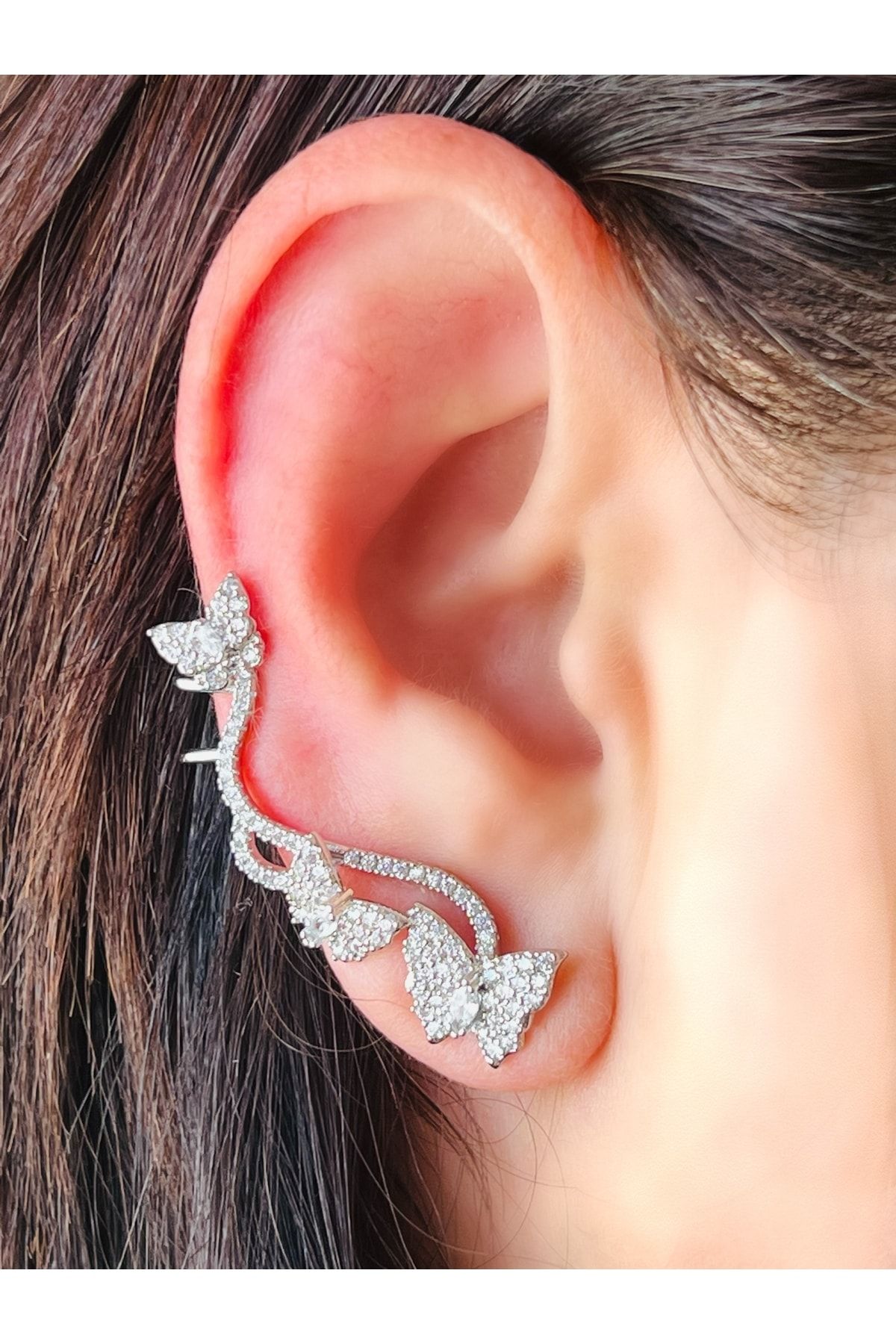whole ear earrings with dangling motive - Odvarka Bijoux