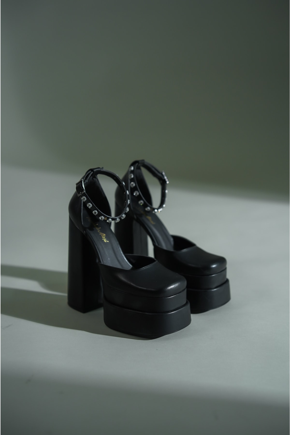Ayakkabı Ateşi Siyah Cilt Çift Platform Tasarım Kadın Ayakkabı Figoc