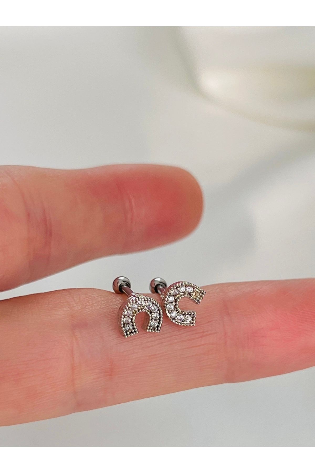 Tragus piercing horseshoe on sale