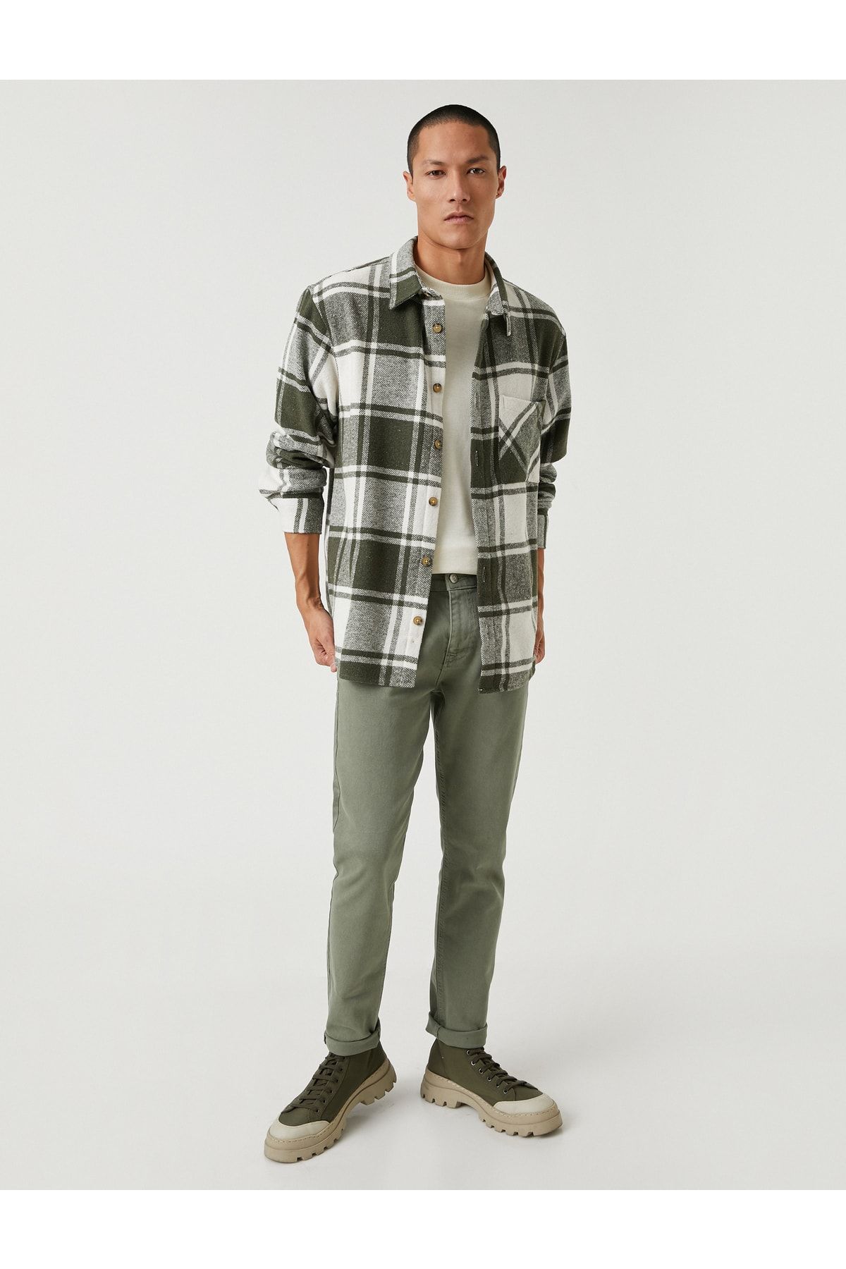 complete the look image