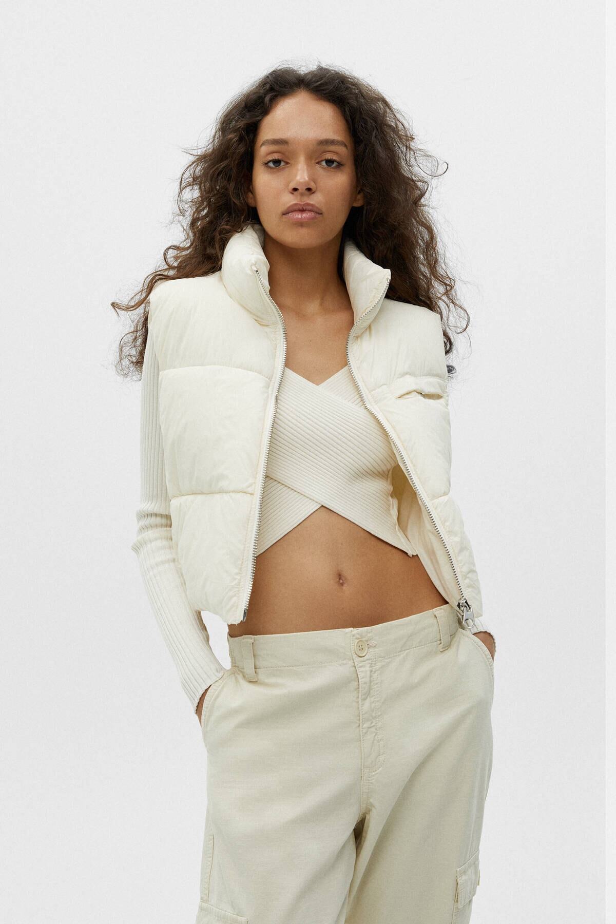 Pull & Bear Crop Şişme Yelek Fiyatı, Yorumları TRENDYOL