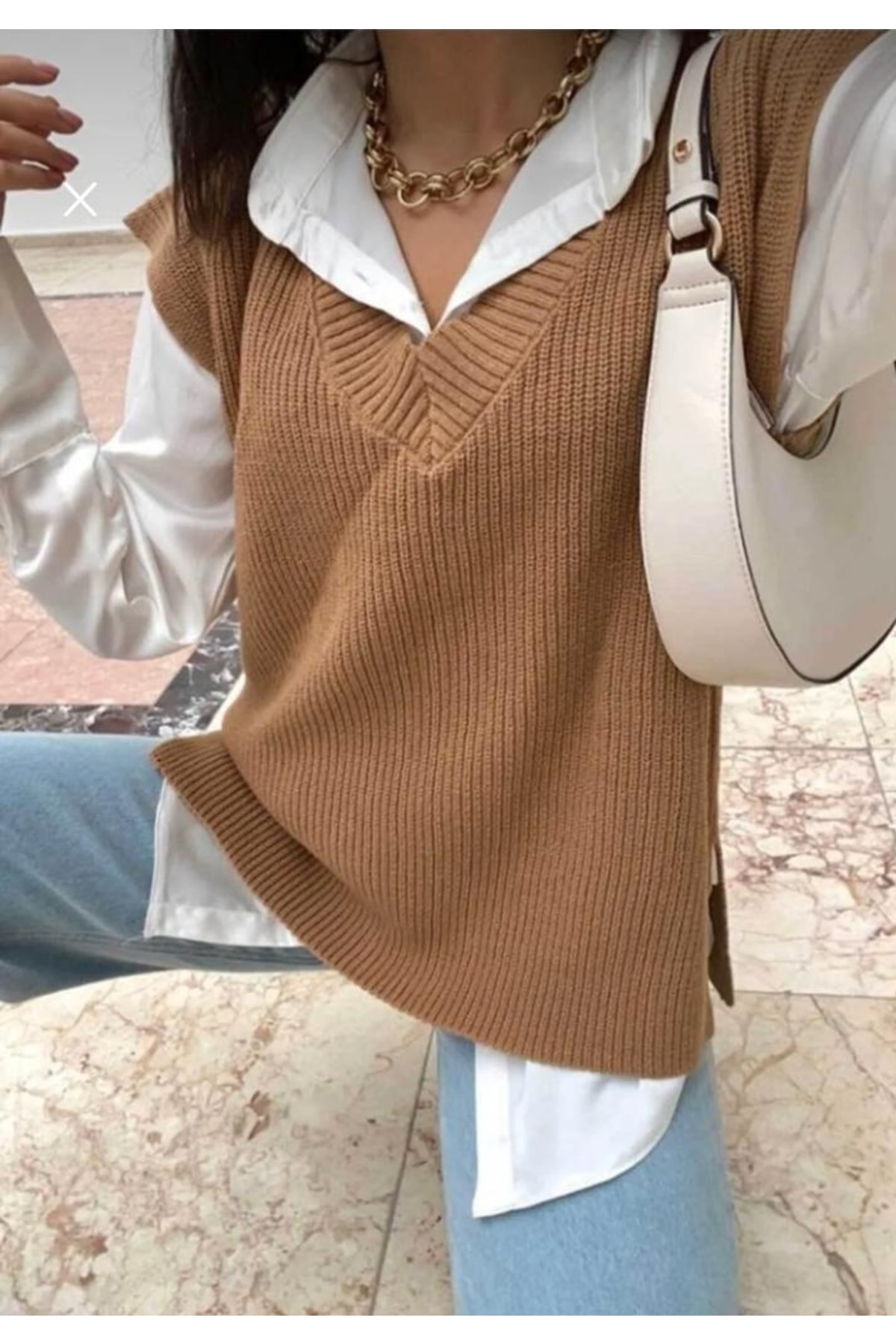 ZF BUTİK Odznaka z dekoltem w serek