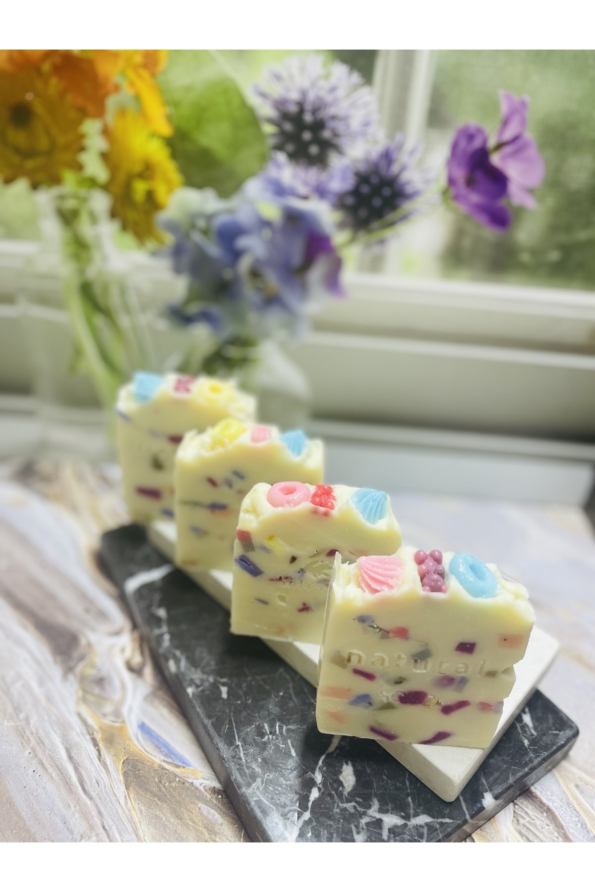 GRAFİS Ayıcıklı Bezeli Çok Renkli Doğal Katı Sabun fotoğrafı 2 (önizleme)