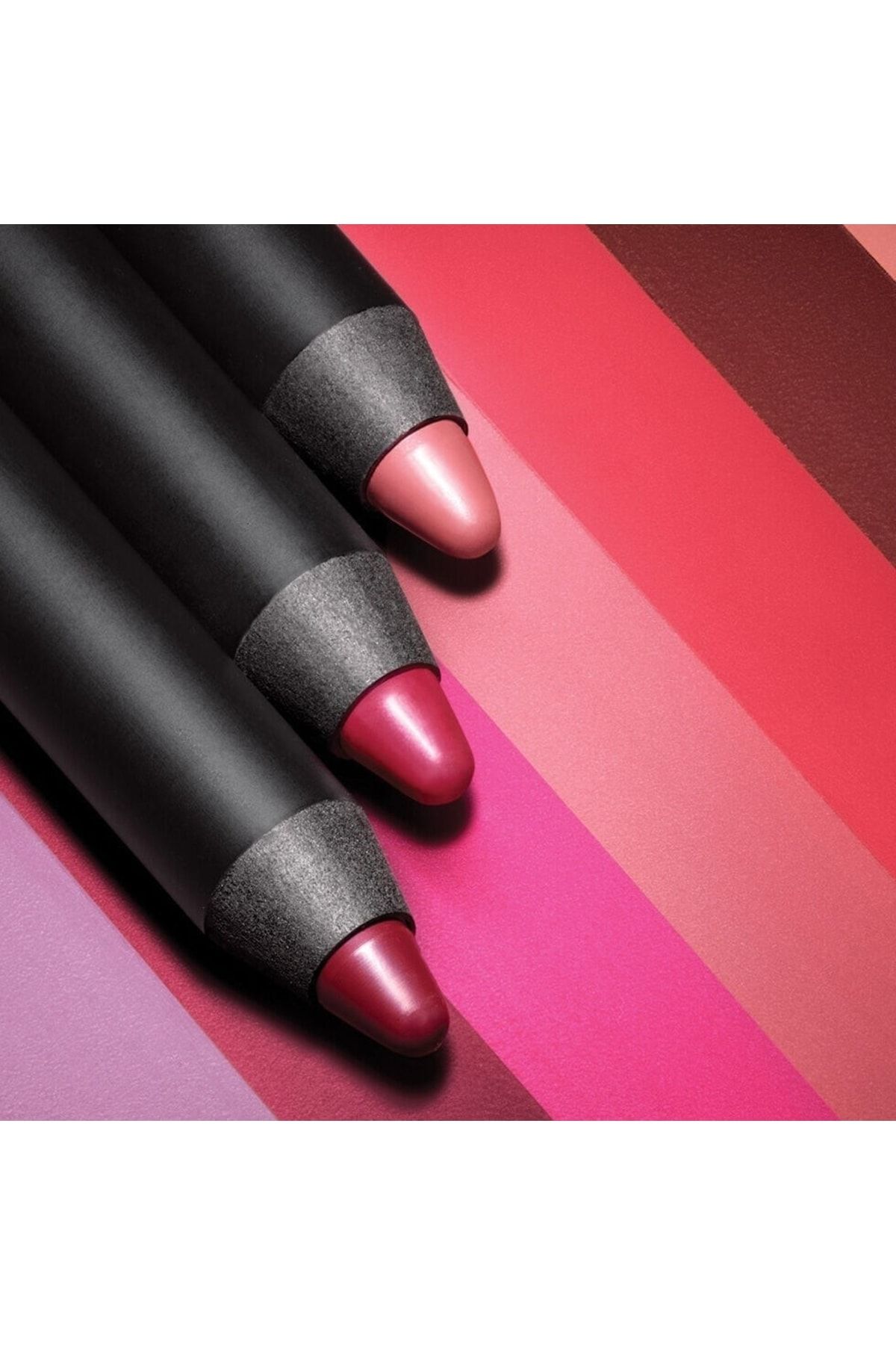 Nars مداد لب مات مخملی Velvet Matte بافت نرم و جذاب رنگ قهوه ای نود