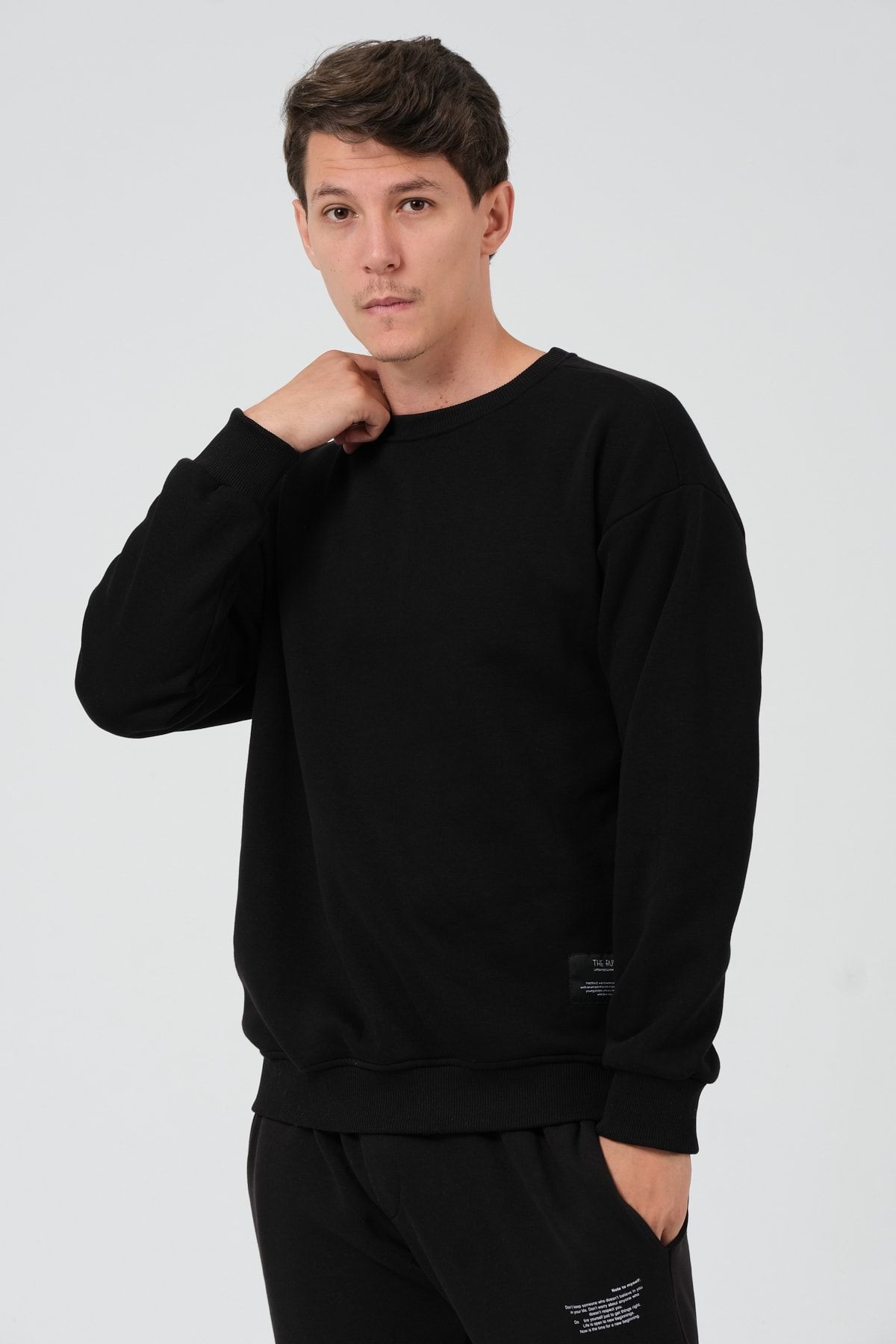 Fuzzy crew neck discount sweatshirt