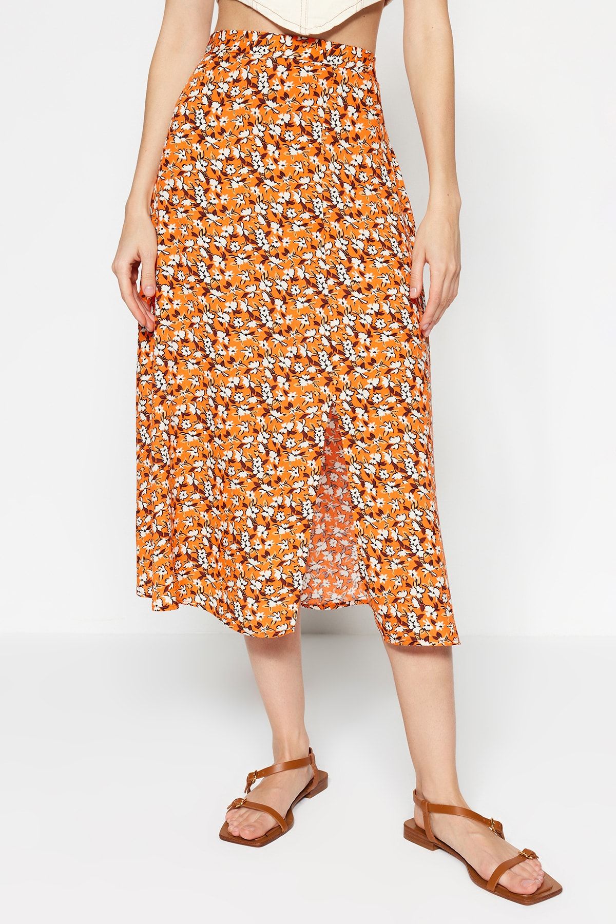 Trendyol Collection-Fustă portocalie țesută midi cu fantă, țesătură de viscoză, cu modele florale TWOSS20ET0230 4