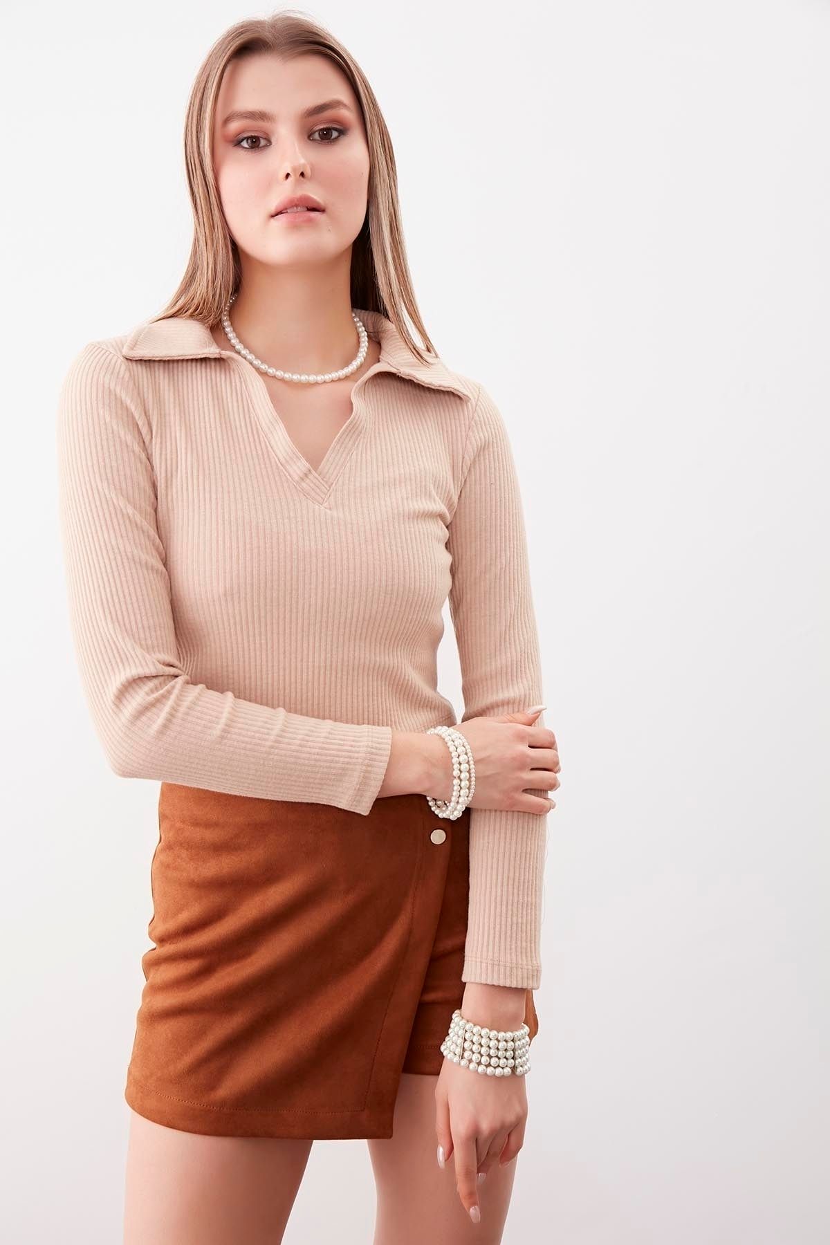 Vitrin Bluse Beige Regular Fit Fast ausverkauft FN7818