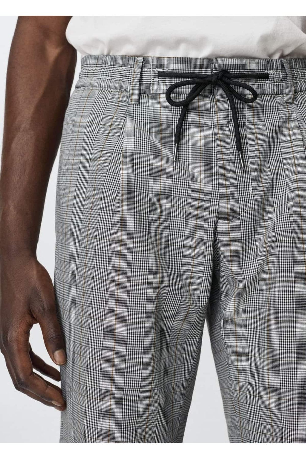 MANGO Man-Checked Jogger Pants 8