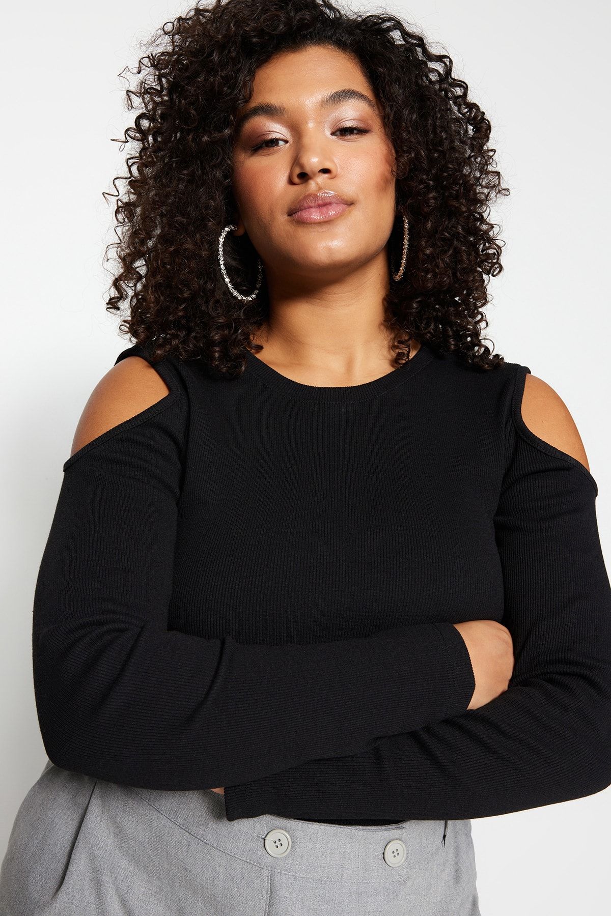 Trendyol Curve-Black Shoulder Detailed Knitted Blouse TBBSS22AF0045 2