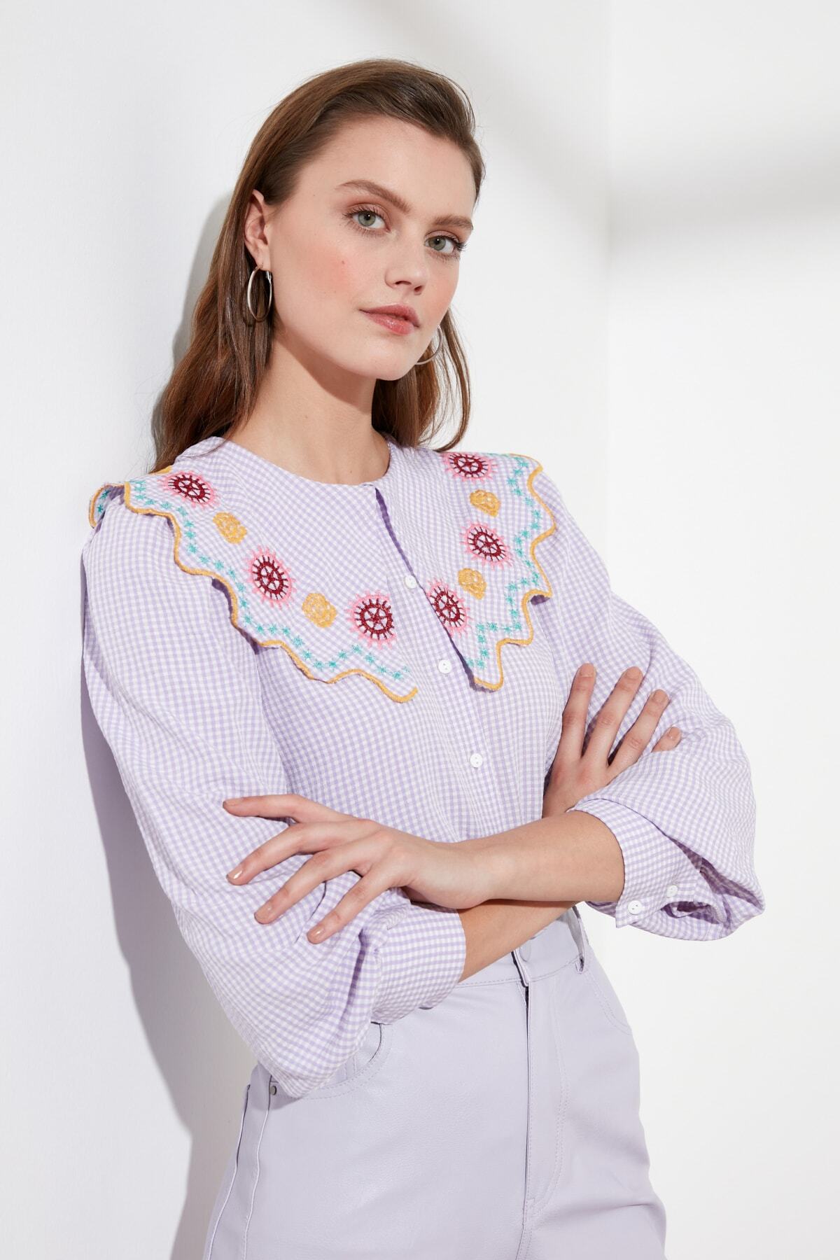 Trendyolmilla  Lila Nakış Detaylı Gofre Kumaş Regular Normal Kalıp Dokuma Gömlek TWOSS21GO0232 - Görsel 2