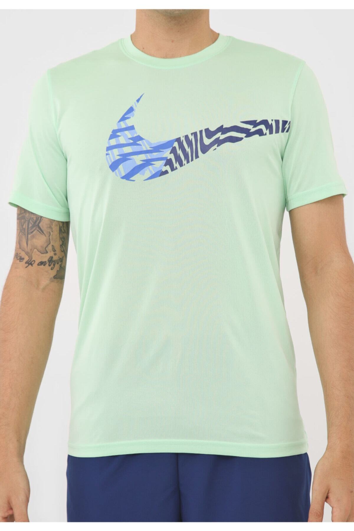 Meeste treeningsärk Nike Dri-FIT Legend M CU8475-010 - Shirts \u0026 tank tops -  Photopoint