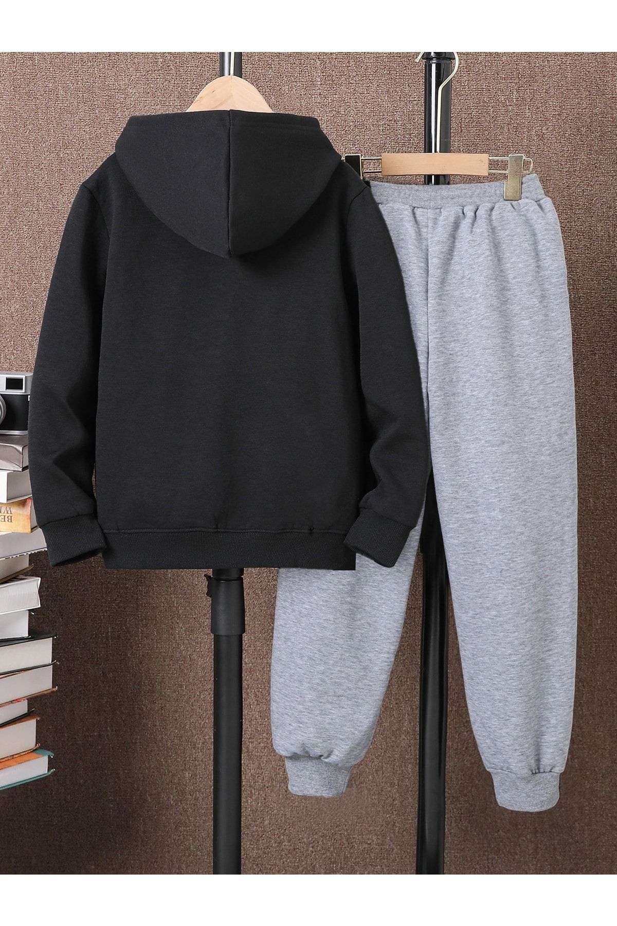LePold Top Black Bottom Gray Girls Boys Hooded Sweatshirt