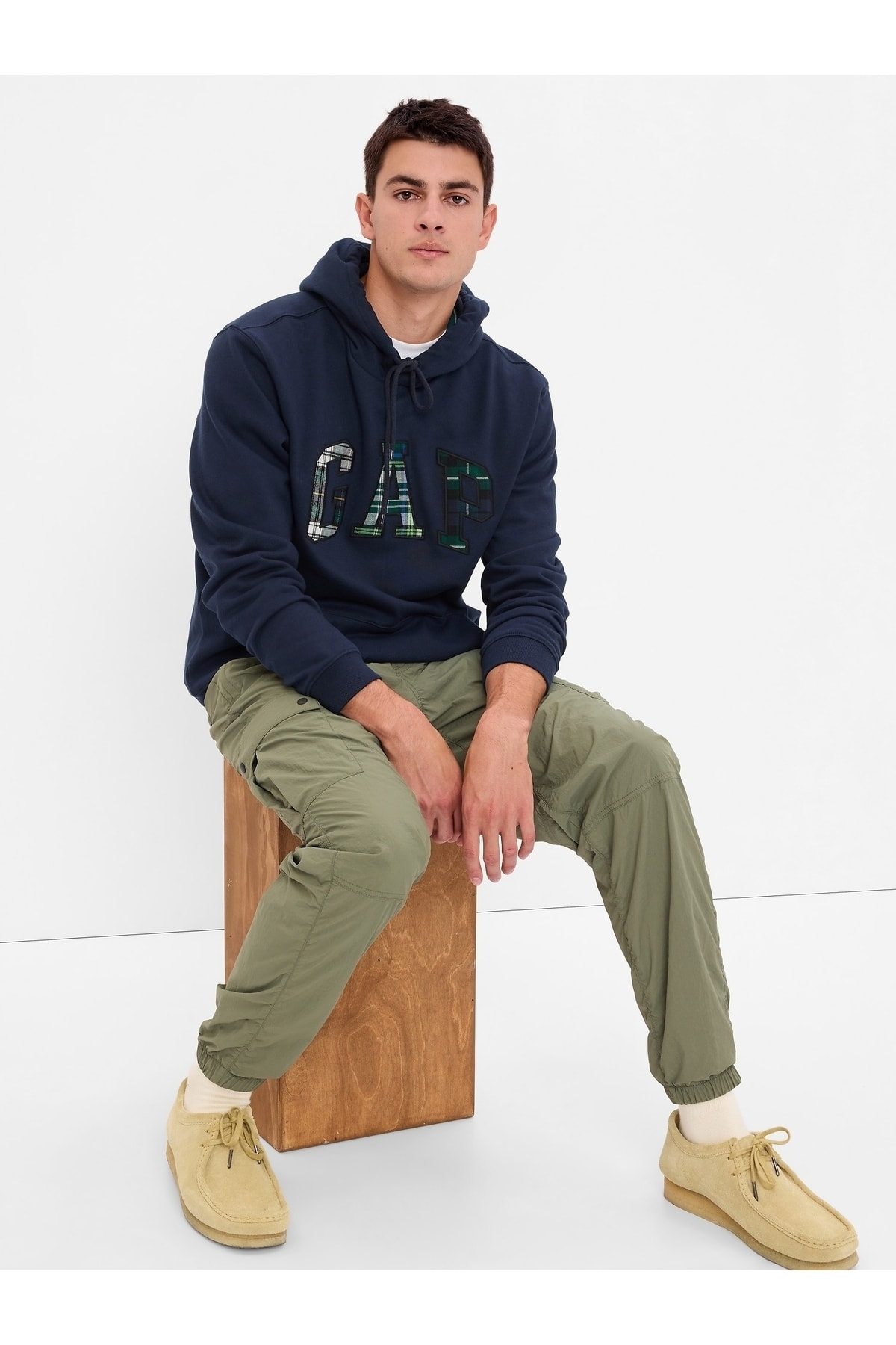 GAP Erkek Lacivert Logo Organik Pamuk Ekose Sweatshirt | 50%'YE KADAR  İNDİRİM | orologionetwork.it