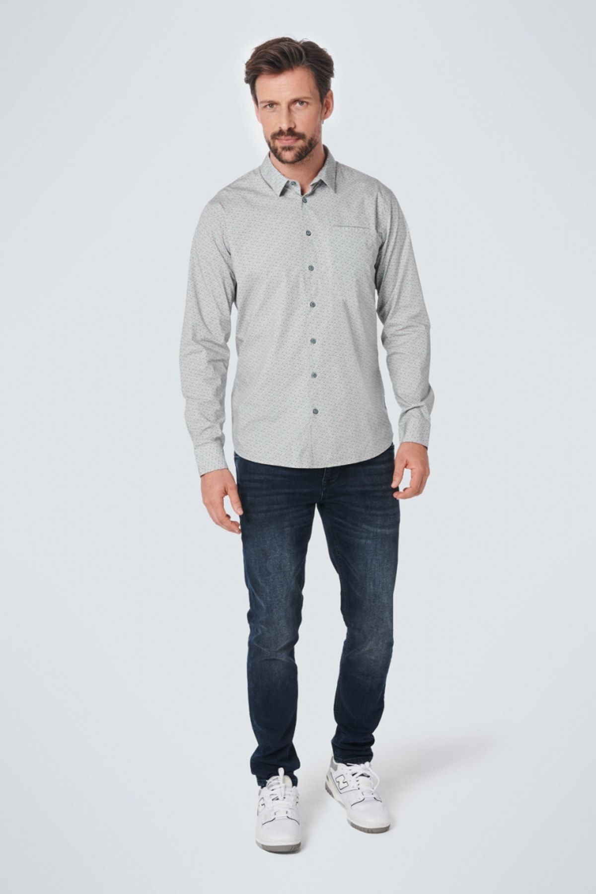 complete the look image