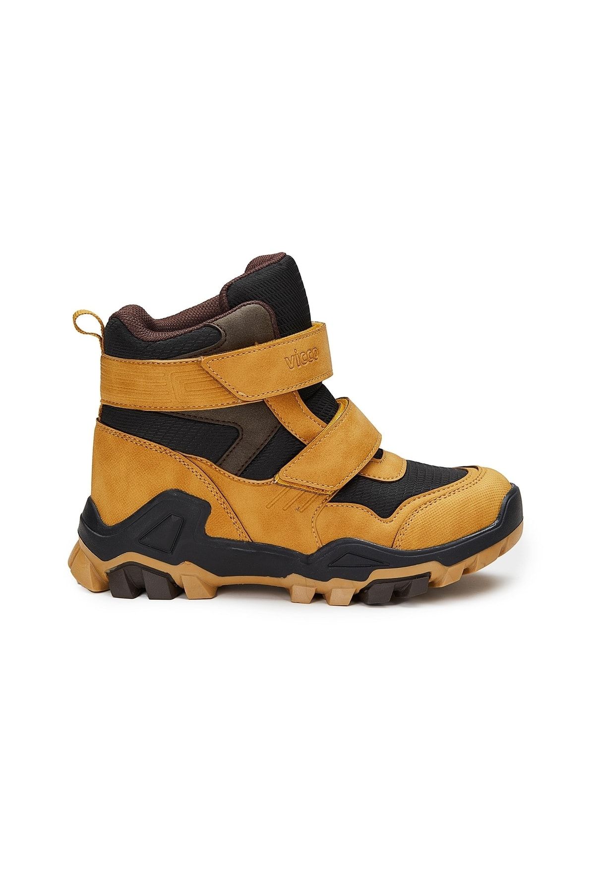 Axis Basic Boy Camel Outdoor Vicco