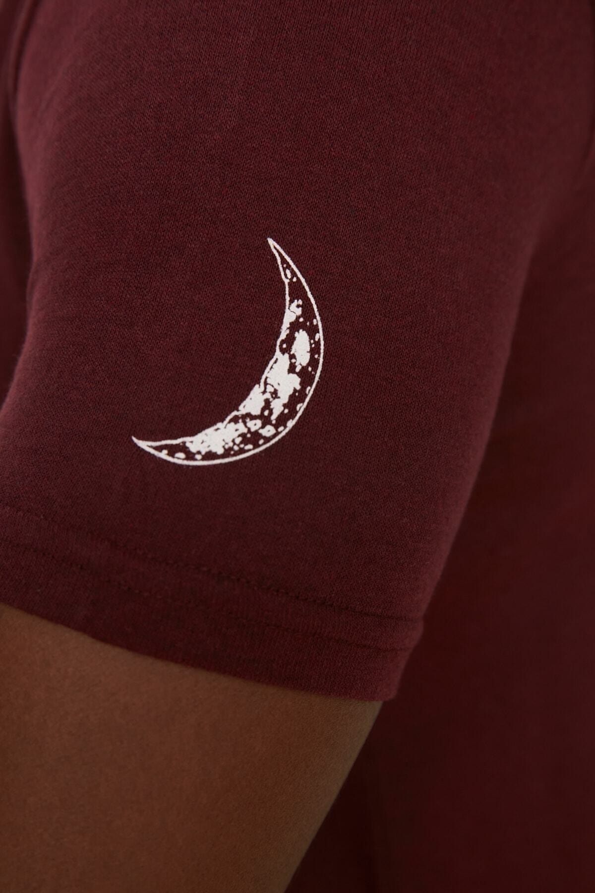 Kolekcia Trendyol-Súprava letného pyžama Claret Red Regular Fit so šortkami THMSS21PT1005 10
