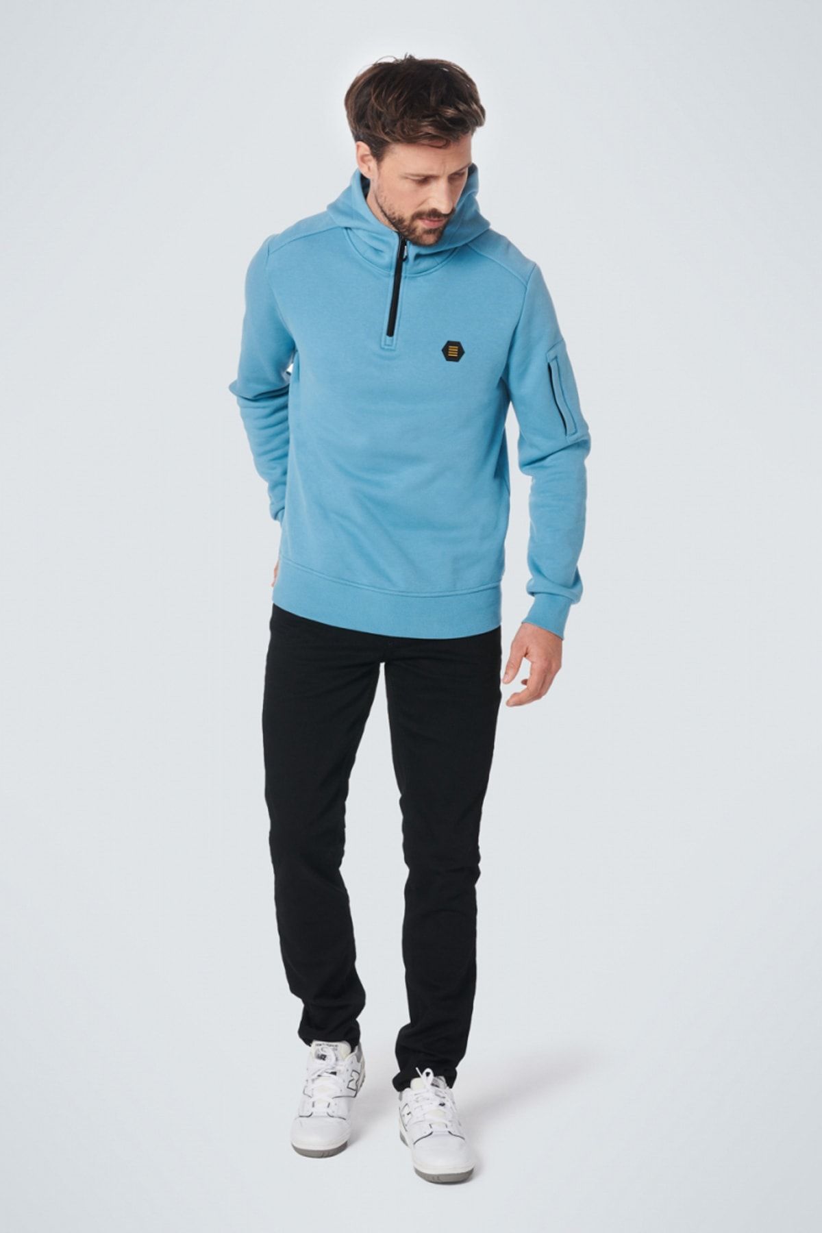 complete the look image