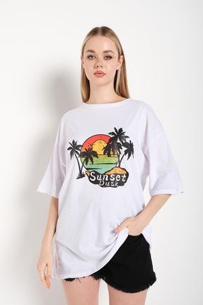 Beyaz Sunset Baskılı Oversize Kadın T-shirt TW-SUNSETTSHİRT