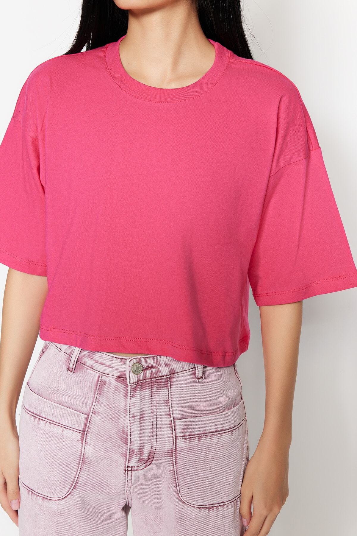 Trendyolmilla  Fuşya Relaxed/Rahat Kalıp %100 Kalın Pamuklu Crop Örme T-Shirt TWOSS23TS00038 - Görsel 3