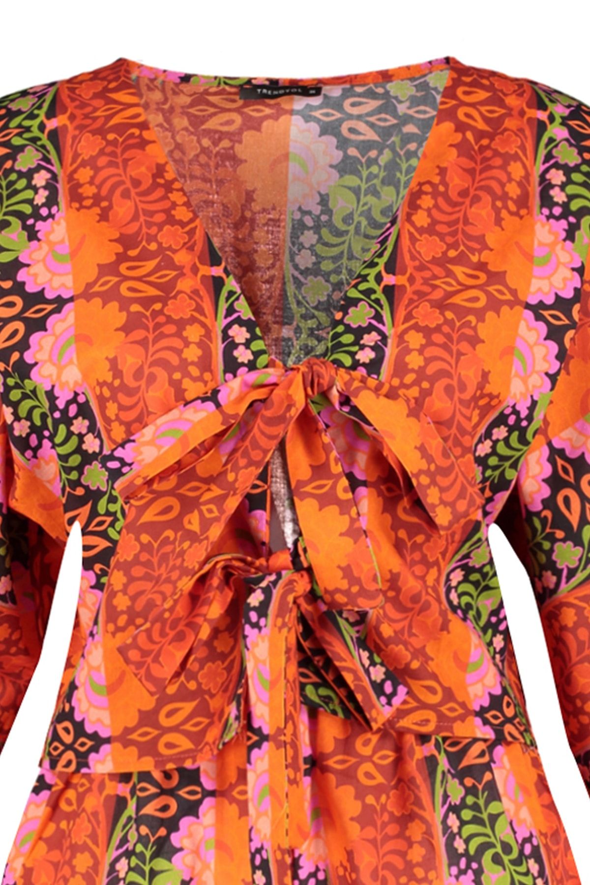 Trendyol Collection-Floral Pattern Woven Tie-Up 100% Cotton Blouse Shorts Set 7