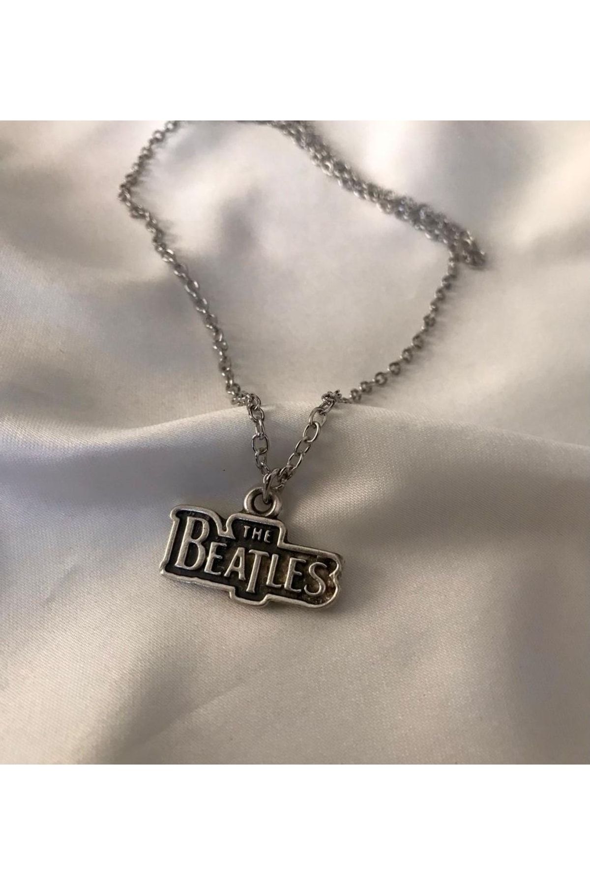facnspt Favoriconsept The Beatles Necklace Trendyol