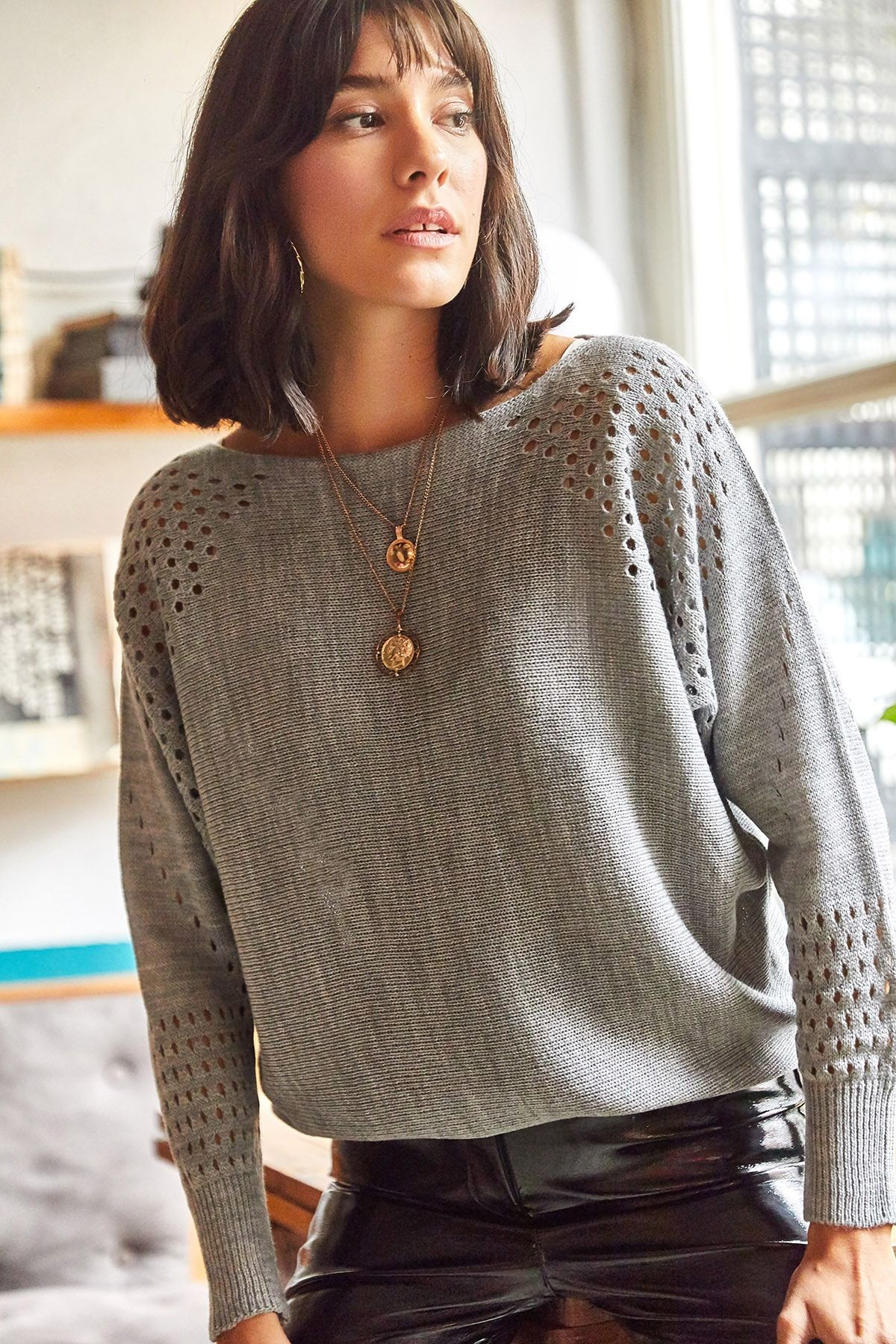 Olalook Pullover Grau Oversized Fast ausverkauft