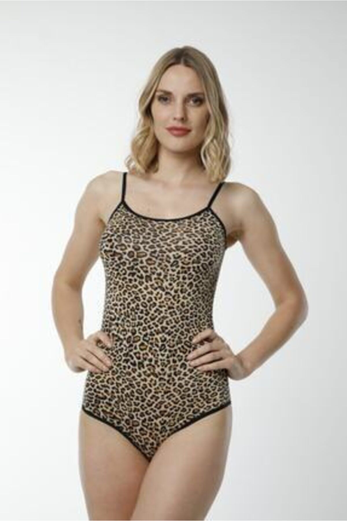 CANYILDIZ-Leopard Patterned Rope Strap Hooked Body 4