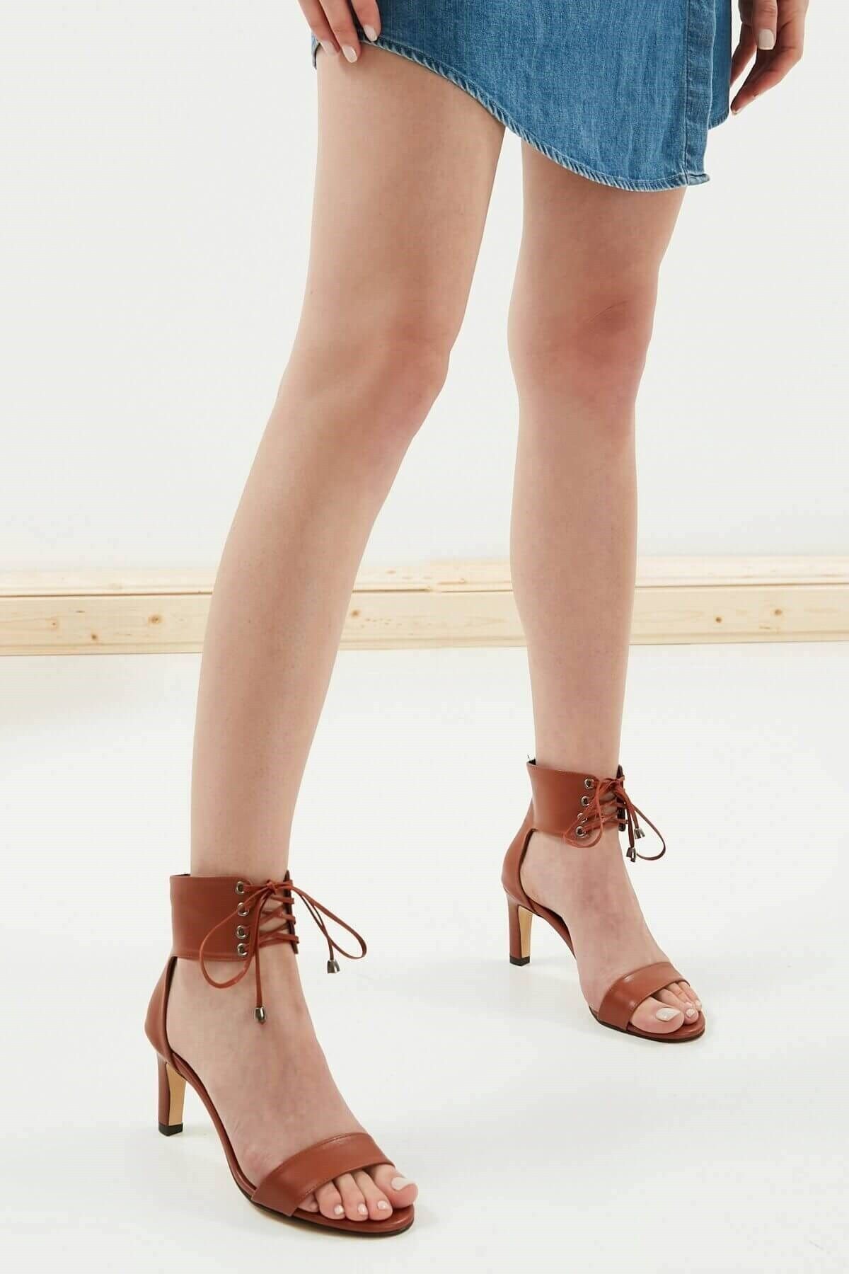 Tan wrap sale up heels
