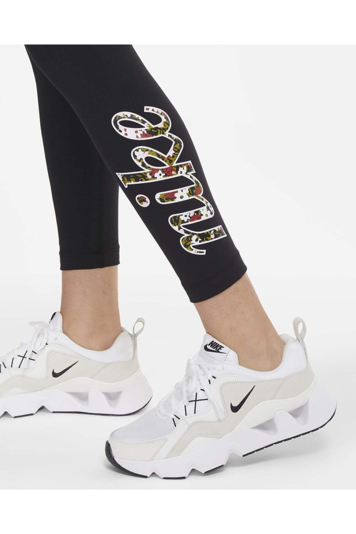 Nike Women s Black Sportswear Women s 7 8 Leggings Tights Trendyol