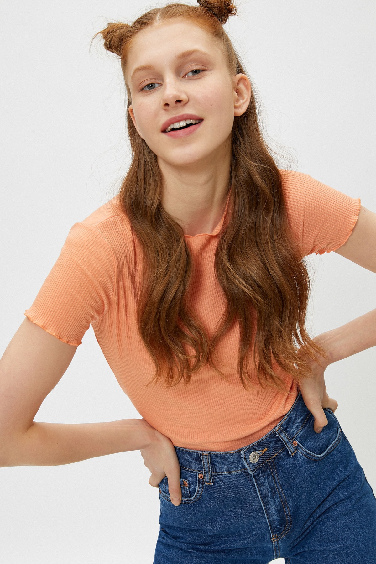 Koton T-Shirt Orange Figurbetont Fast ausverkauft