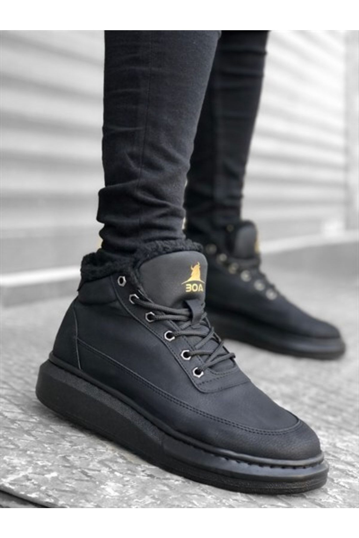 Puma ren deals boot on feet