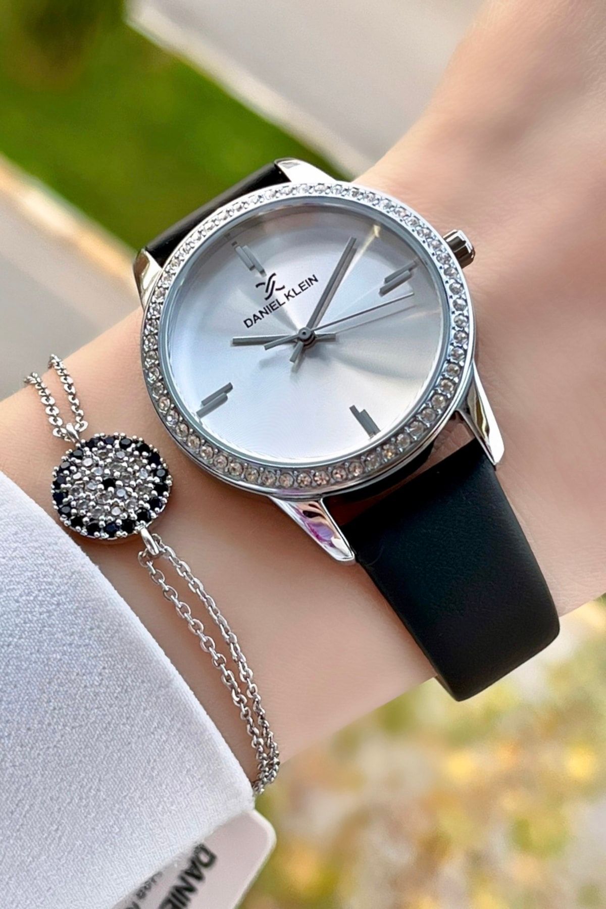 Daniel klein sales watch for girl