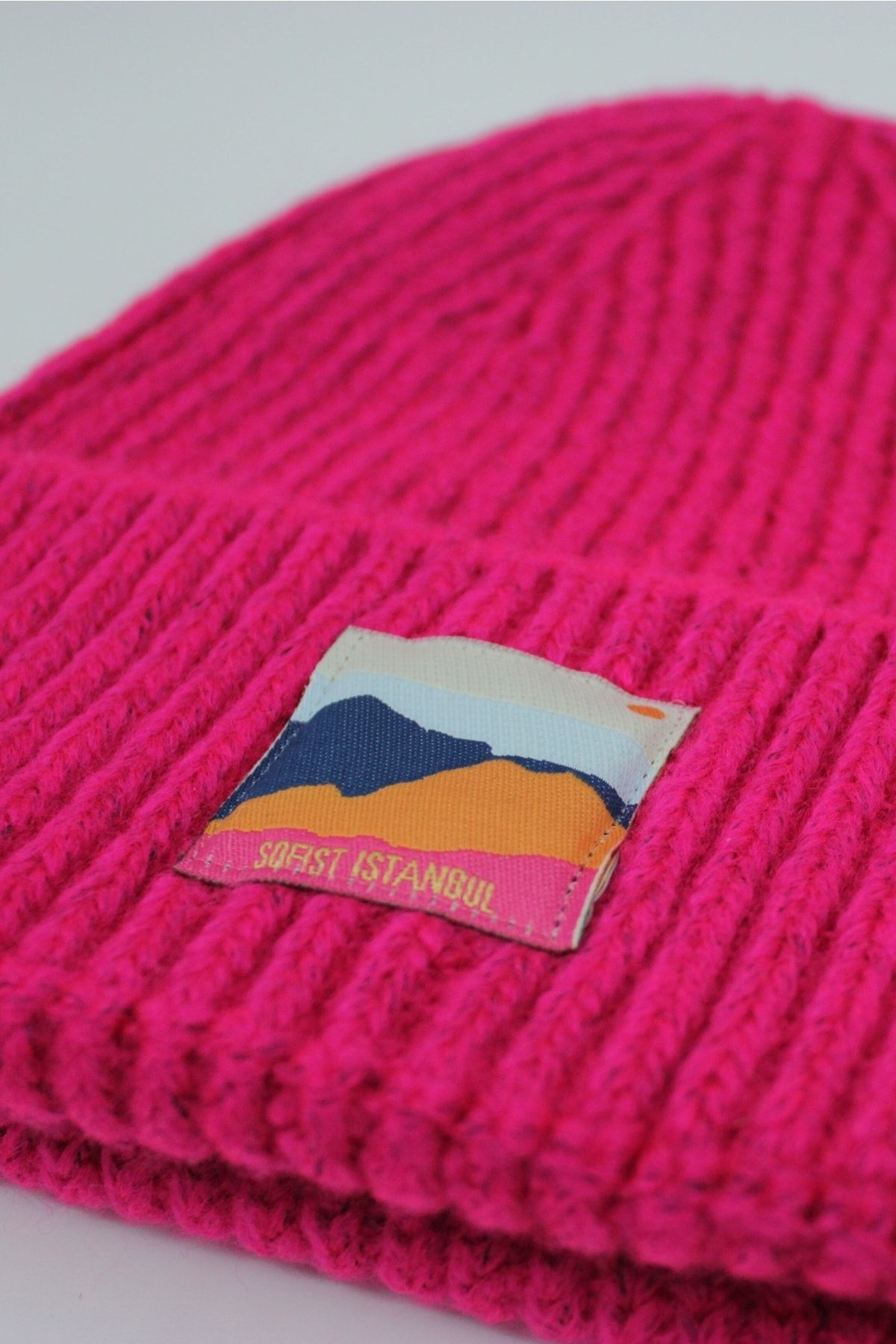 Sofist İstanbul-Fuchsia Unisex Beanie Fuchsia Color Woven Label Soft Washed Wool And Fold Knitted Beret 3
