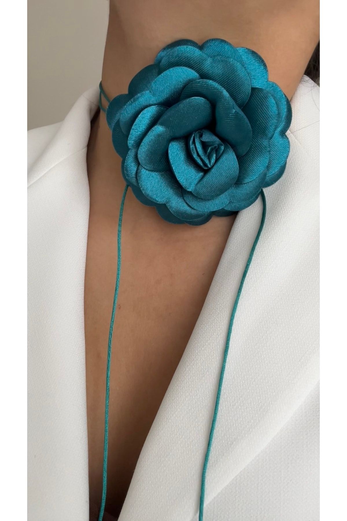 Teal choker sales