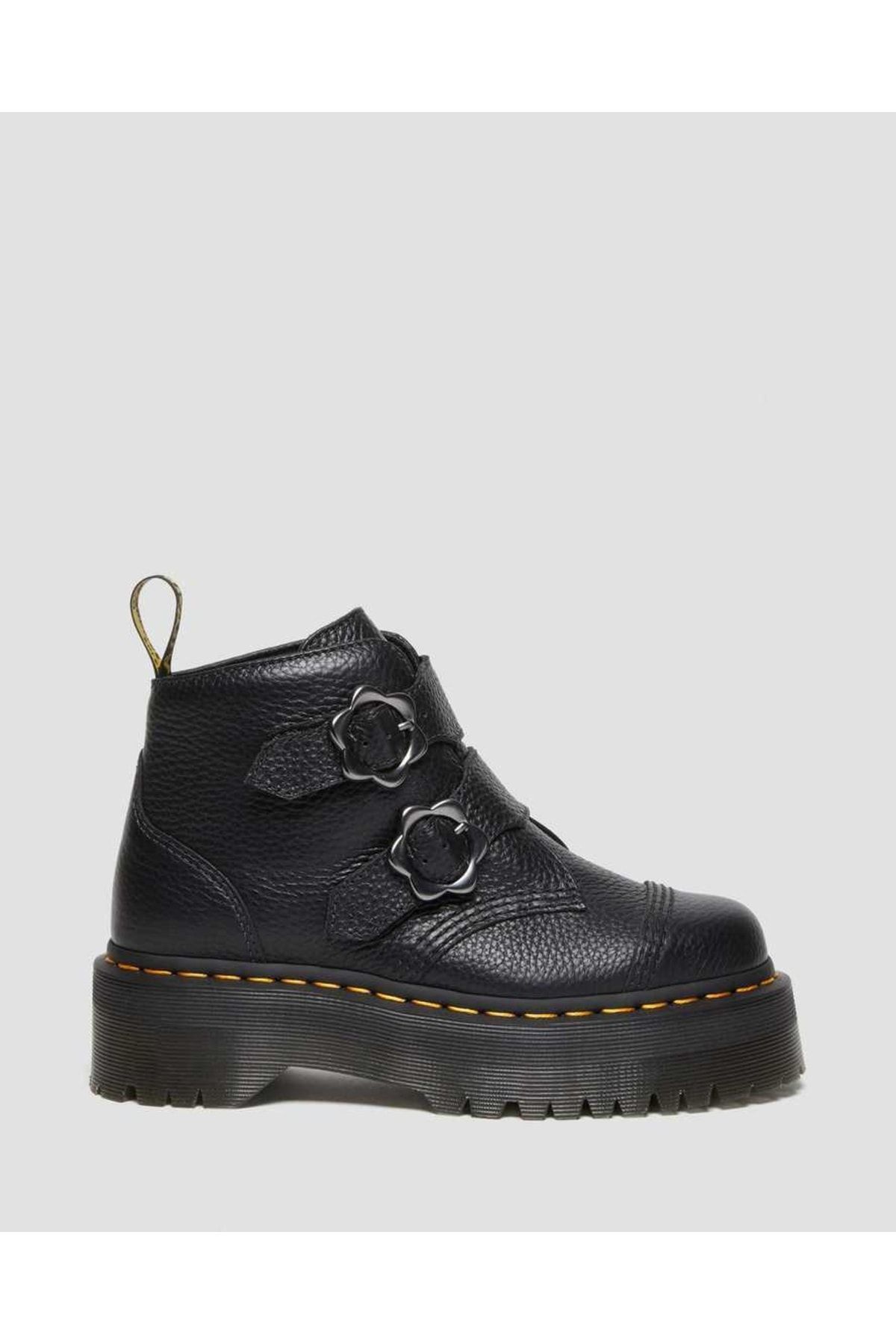 Flat dr martens boots 2025