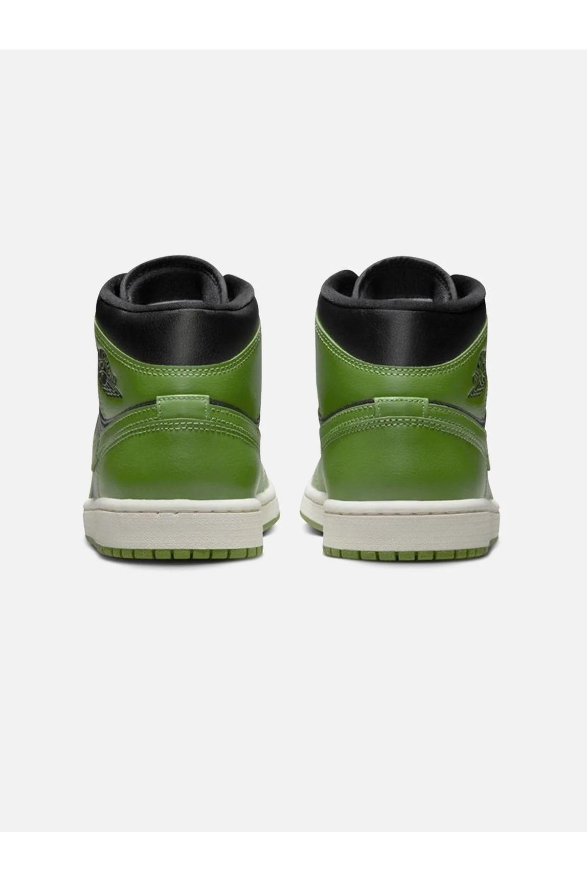 Olive green store basketball shoes