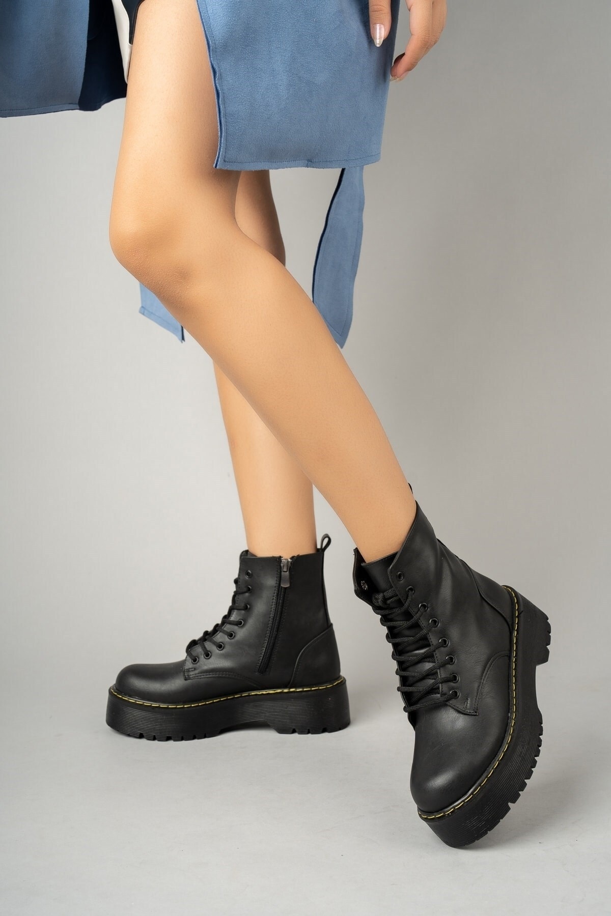 Ymn ayakkabı Kadın - Kız Kalın Taban Fermuarlı Ve Bağcıklı Siyah Cilt Postal Bot