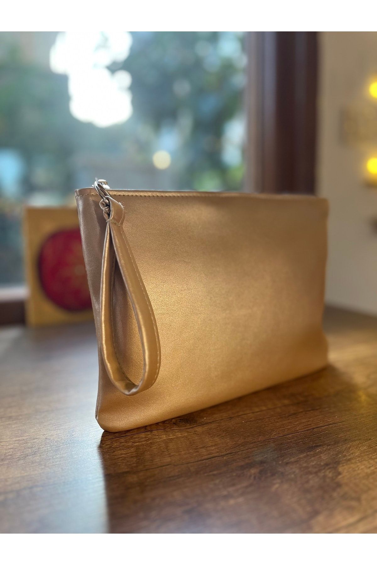Simfa Women s Zippered Lined Leather Portfolio Clutch Handbag