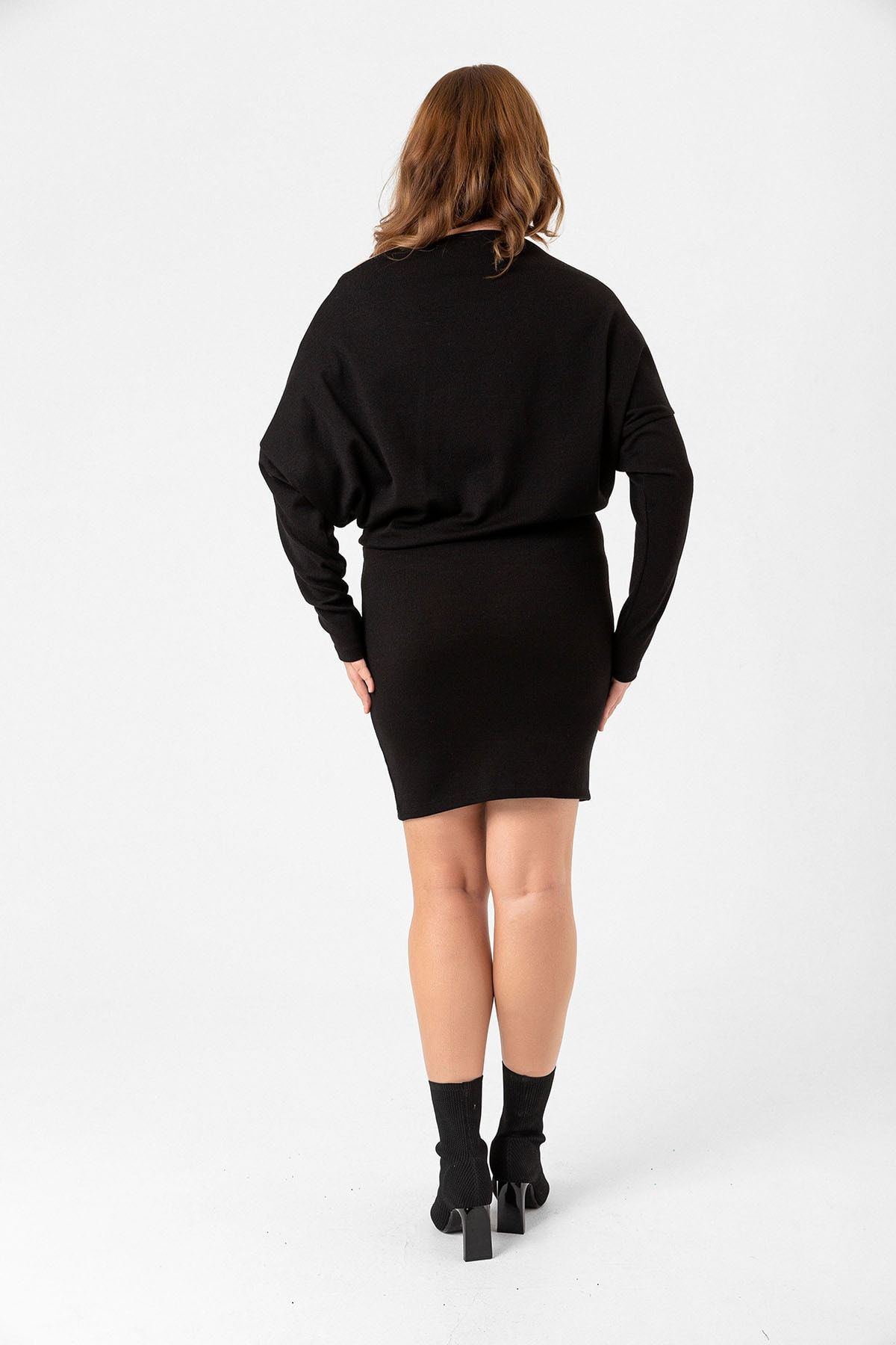 Laranor-Black Large Size Bat Sleeve Boat Neck Knitwear Dress Height and Collar Opening Adjustable 6