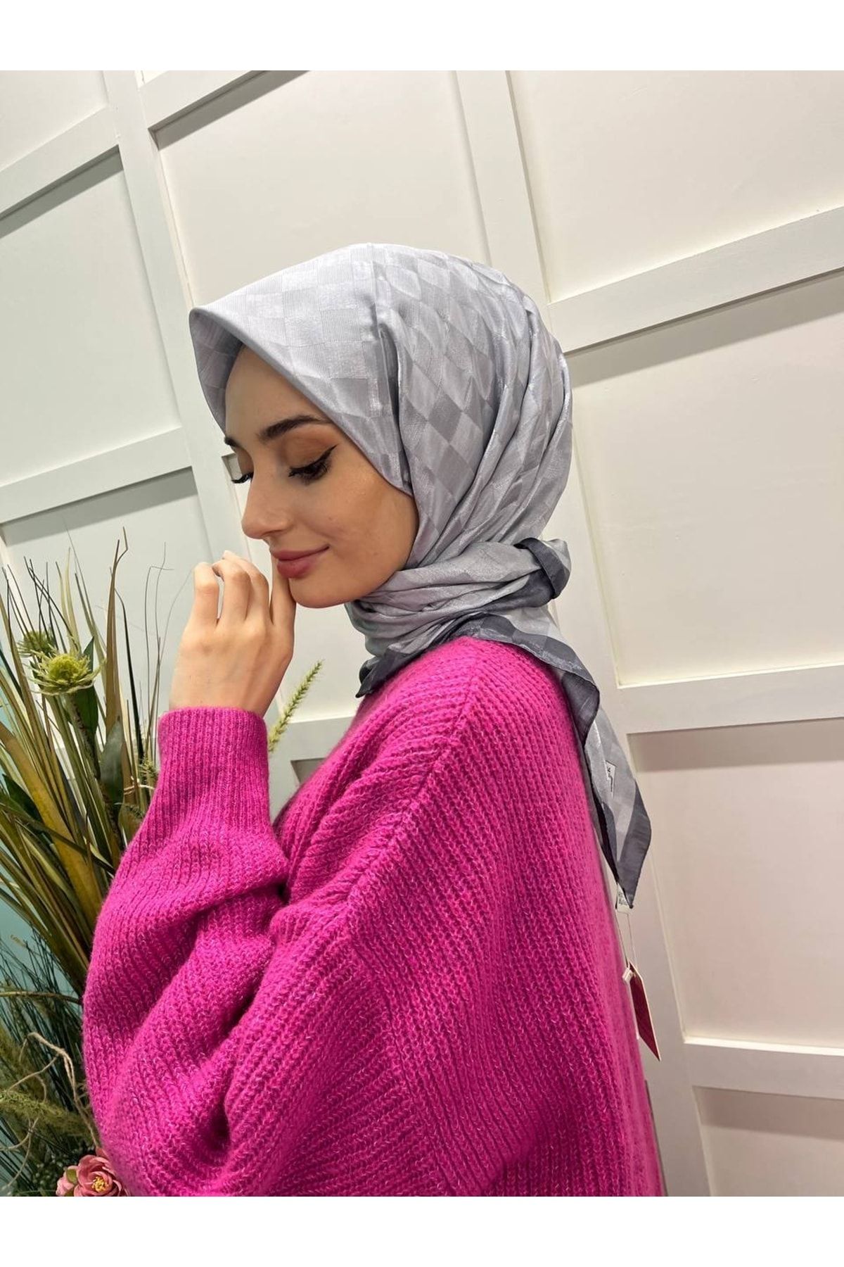 Monogram scarf 2025